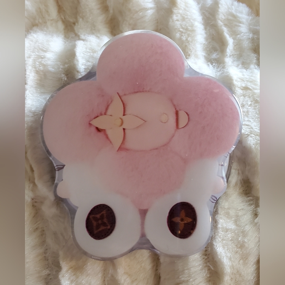 Vivienne Charachter Pop Socket For Phone